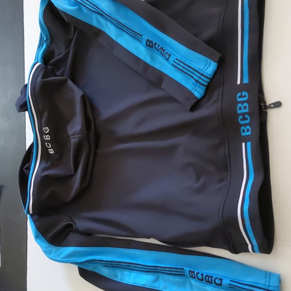 BCBG Women Hoodie Jacket Size Medium - Picture 9 of 9